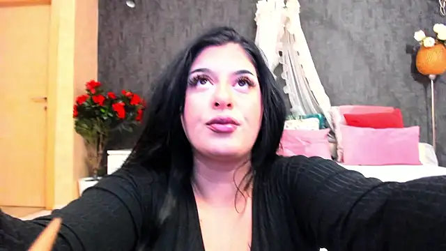 NayaNoirX online show from February 2026 07:14:01 PM