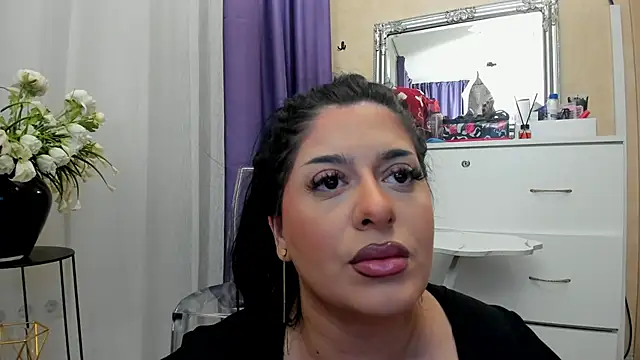 NayaNoirX online show from January 2026 04:12:01 PM