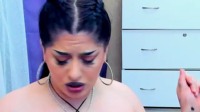 NayaNoirX online show from March 2026 01:35:01 PM