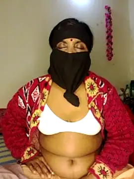 Hot Sweety02 online show from February 2026 10:29:01 PM