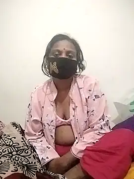 Hot Sweety02 online show from January 2026 10:35:01 PM