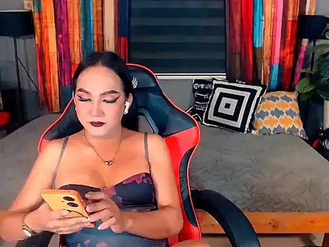 MistressAltheaTS online show from July 2026 04:17:01 PM