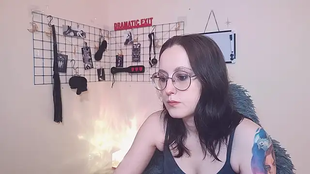 XXGoddessLXX online show from February 2026 06:41:01 PM