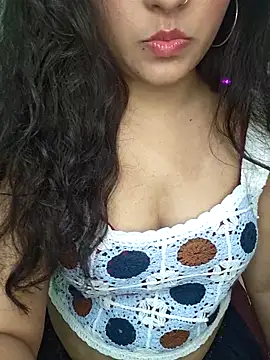 Saumyy online show from March 2026 03:09:01 PM