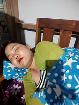 Snapshot of Leeza_123 chatting on January 2026 11:44:02 PM Leeza 123 online show from January 2026 11:44:02 PM