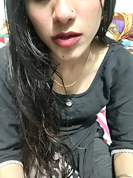 Yours-Zeenat online show from February 2026 09:47:01 PM