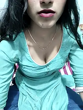 Yours-Zeenat online show from February 2026 08:35:01 AM