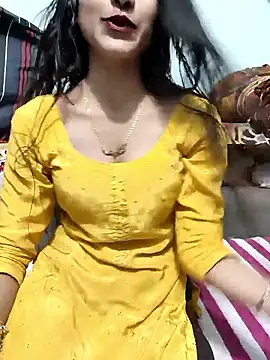 Yours-Zeenat online show from February 2026 09:33:02 AM