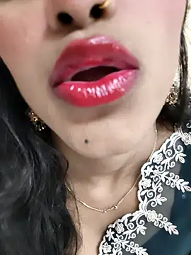 Yours-Zeenat online show from April 2026 06:57:01 PM