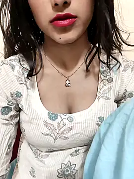 Yours-Zeenat online show from May 2026 05:55:02 AM