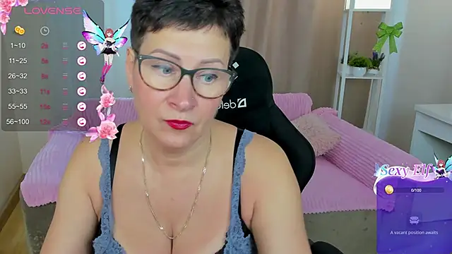 Snapshot of JennyMons chatting on June 2026 08:26:02 AM JennyMons online show from June 2026 08:26:02 AM