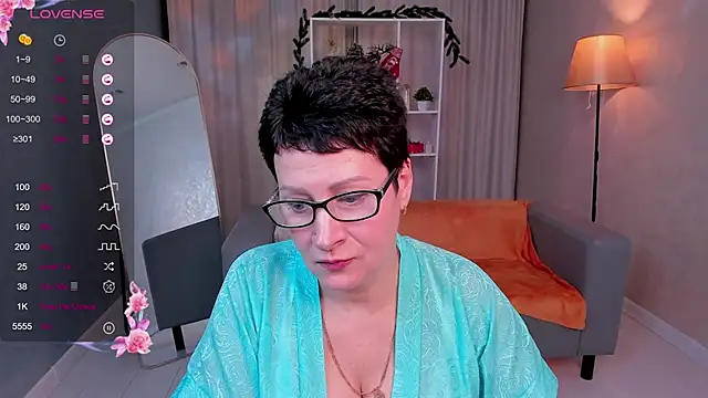 JennyMons online show from January 2026 10:00:01 AM