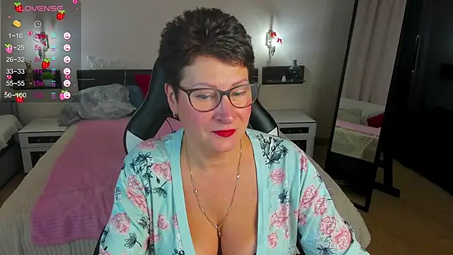 Snapshot of JennyMons chatting on July 2026 07:53:01 AM JennyMons online show from July 2026 07:53:01 AM