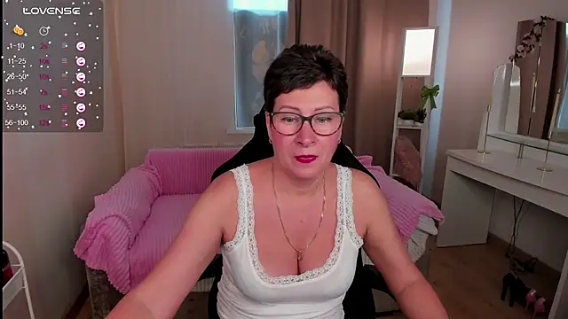 Snapshot of JennyMons chatting on July 2026 08:20:02 AM JennyMons online show from July 2026 08:20:02 AM