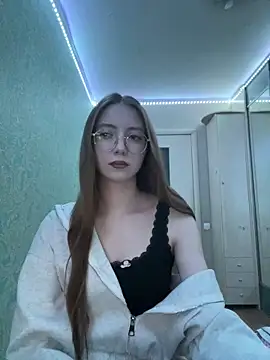 Eseniya  online show from February 2026 02:06:01 PM