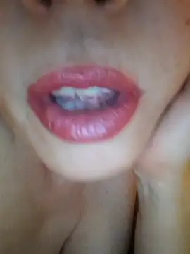 tutku01show online show from February 2026 06:42:01 PM