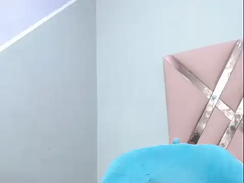 latina ts july online show from February 2026 07:32:02 AM