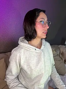 Snapshot of luna_gv chatting on February 2026 10:44:02 AM luna gv online show from February 2026 10:44:02 AM