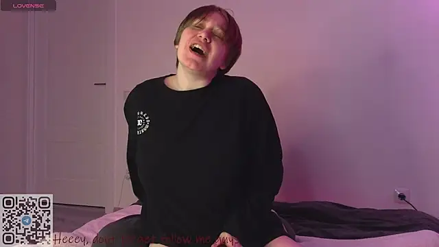 starsonthesky online show from April 2026 10:39:01 AM