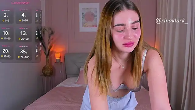 RinaKlark online show from February 2026 07:11:02 AM