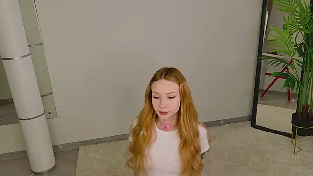 Snapshot of Zoe__Page chatting on January 2026 05:55:01 AM Zoe Page online show from January 2026 05:55:01 AM