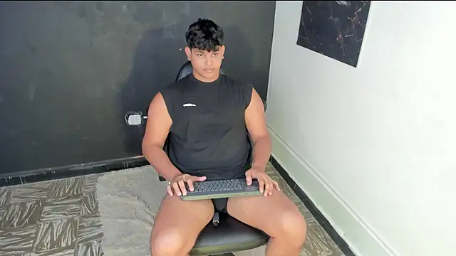 Snapshot of Nicole_and_thiago1 chatting on February 2026 08:20:01 PM Nicole and thiago1 online show from February 2026 08:20:01 PM