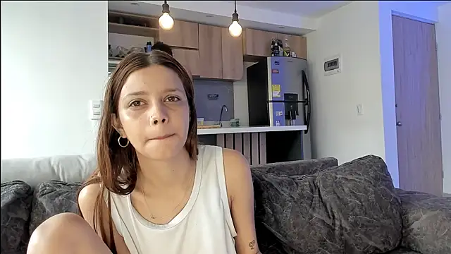 Snapshot of Nicole_and_thiago1 chatting on January 2026 01:51:02 PM Nicole and thiago1 online show from January 2026 01:51:02 PM