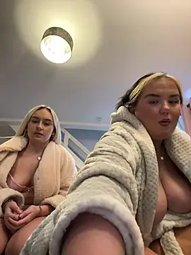 KatieCeexx online show from January 2026 02:46:01 PM