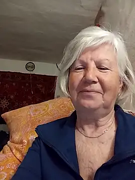 KlaudiaDarling online show from April 2026 09:49:01 PM