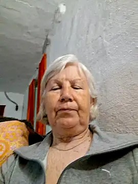 KlaudiaDarling online show from May 2026 07:38:02 AM
