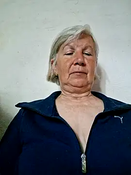KlaudiaDarling online show from May 2026 09:29:02 AM