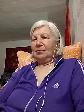 KlaudiaDarling online show from March 2026 03:38:02 PM