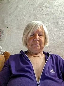 KlaudiaDarling online show from May 2026 02:29:02 AM