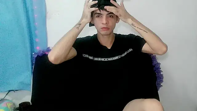 Snapshot of nico22love chatting on February 2026 12:26:01 PM nico22love online show from February 2026 12:26:01 PM