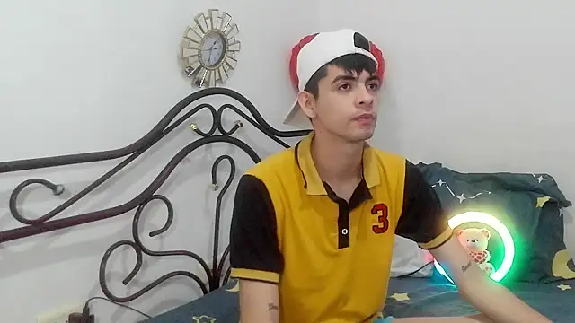 Snapshot of nico22love chatting on February 2026 02:50:02 PM nico22love online show from February 2026 02:50:02 PM