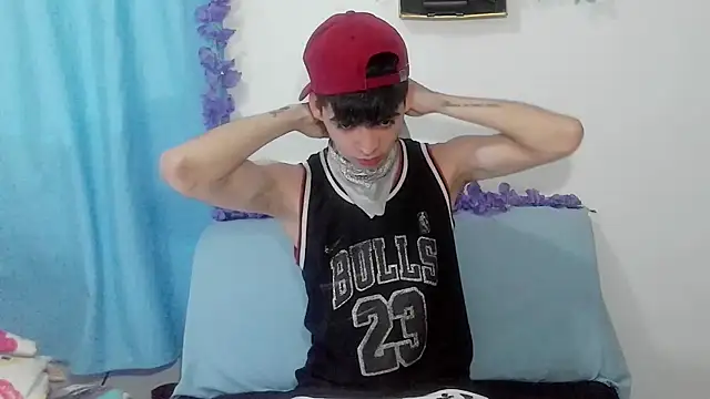 Snapshot of nico22love chatting on February 2026 03:46:01 PM nico22love online show from February 2026 03:46:01 PM