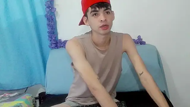 Snapshot of nico22love chatting on February 2026 07:36:01 PM nico22love online show from February 2026 07:36:01 PM