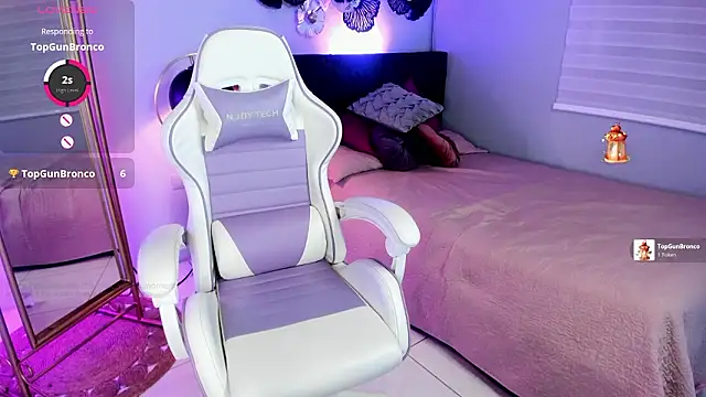 luna celeeste  online show from March 2026 05:42:02 PM