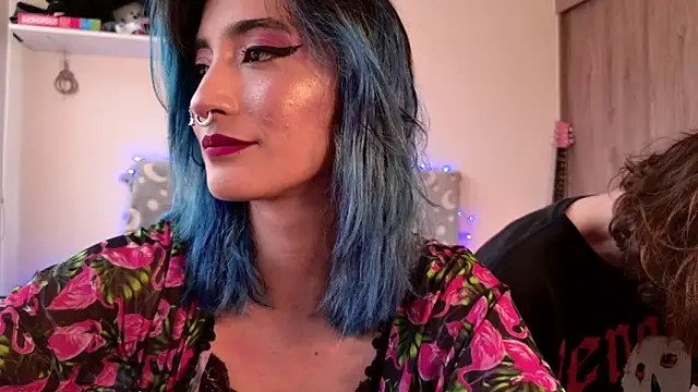 LunaisBack online show from April 2026 10:16:02 PM