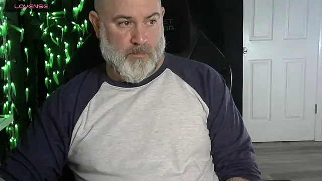 XJJ77x online show from February 2026 02:10:02 AM