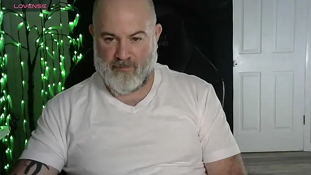 XJJ77x online show from February 2026 04:26:02 AM