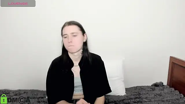 Snapshot of KrissLimada chatting on February 2026 08:28:02 PM KrissLimada online show from February 2026 08:28:02 PM