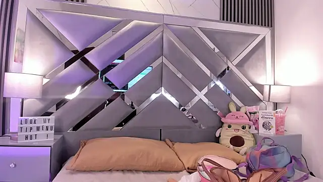 melody  sweet  online show from April 2026 08:26:02 PM