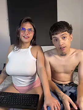 itselladoll online show from February 2026 09:25:01 PM