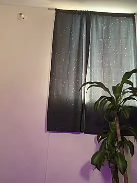 itselladoll online show from January 2026 09:51:02 PM