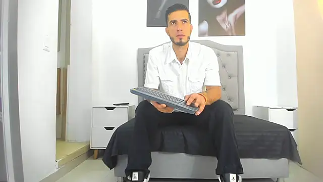 marc ruffa online show from March 2026 11:38:02 AM