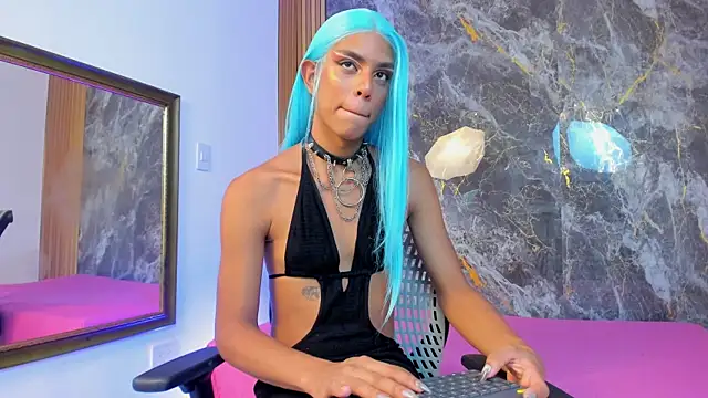 ISABELLA-SCOTT online show from April 2026 08:38:02 PM