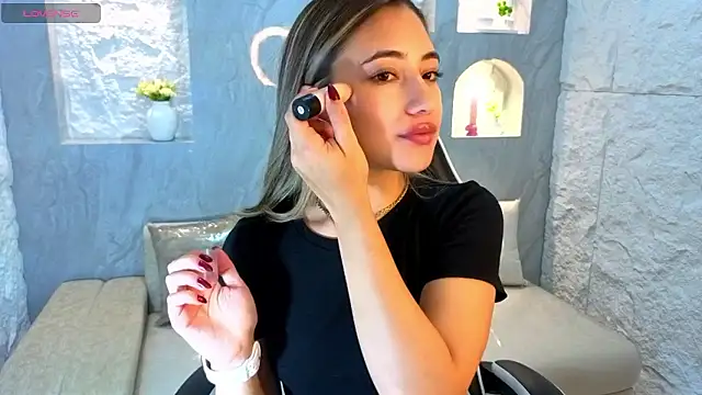 Amy Kerr Tx online show from January 2026 08:16:02 PM