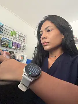 Sarah Hinata online show from January 2026 01:40:02 PM