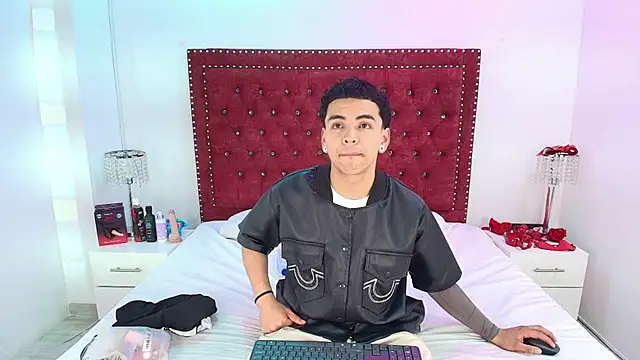 Jaden and sofia online show from July 2026 03:14:01 AM
